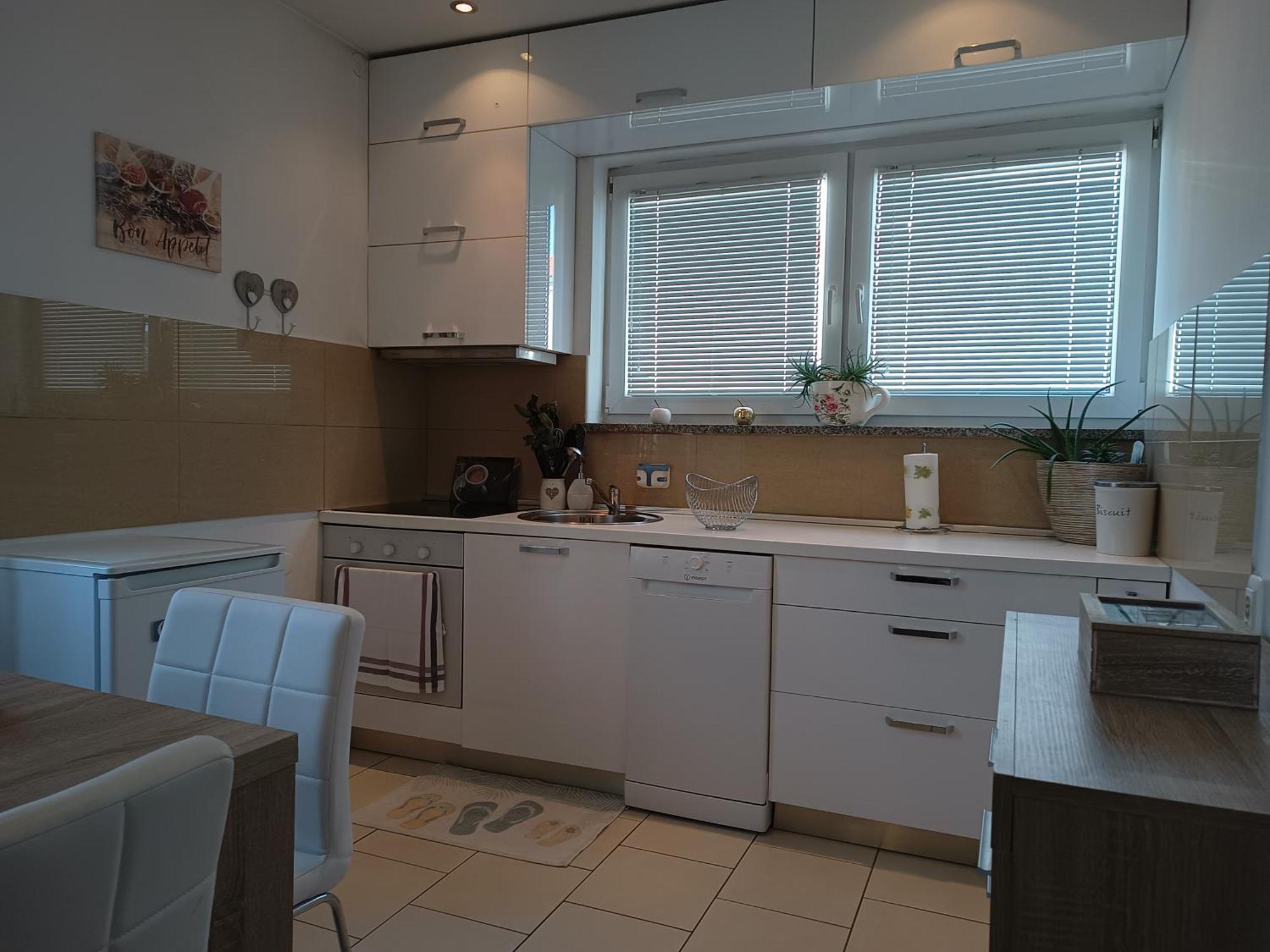 Apartment Luka 法扎纳 外观 照片